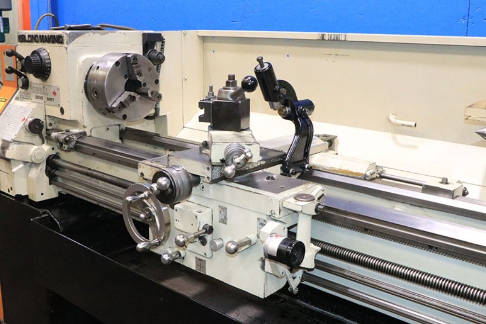 Leblond Makino 1994 Leblond Makino 15 Regal Servo Shift Engine Lathe