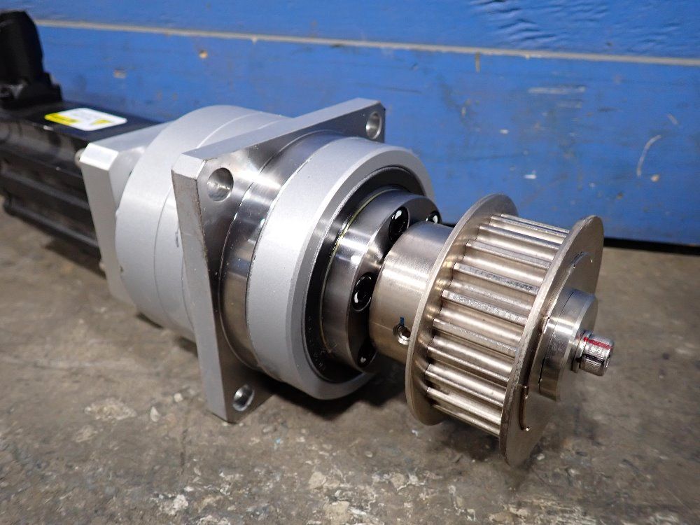 Allen Bradley .42 Hp Servo Motor - Vpl-b0631u-pj12aa