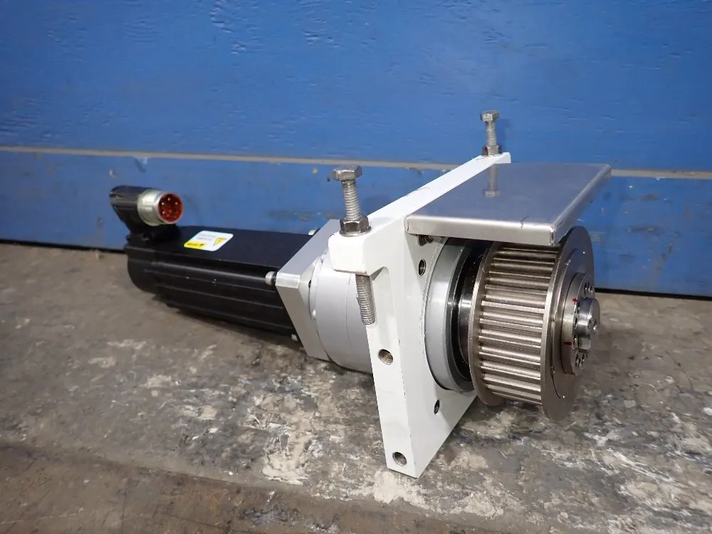 Allen Bradley .76 Hp Servo Motor - Vpl-b0633t-pj12aa