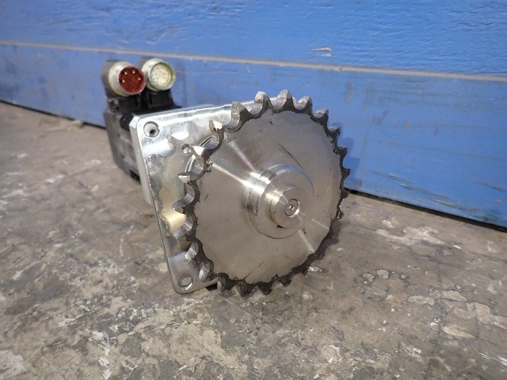 Allen Bradley .16 Kw Servo Motor - Mpl-b1510v-vj72aa