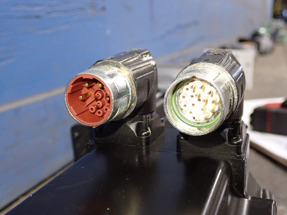 Allen Bradley 1.01 Hp Servo Motor - Mpm-b1151f-mj74aa