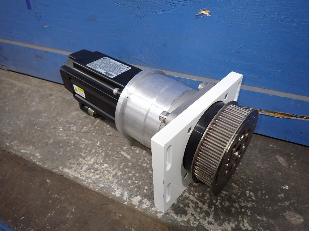 Allen Bradley 1.01 Hp Servo Motor - Mpm-b1151f-mj74aa