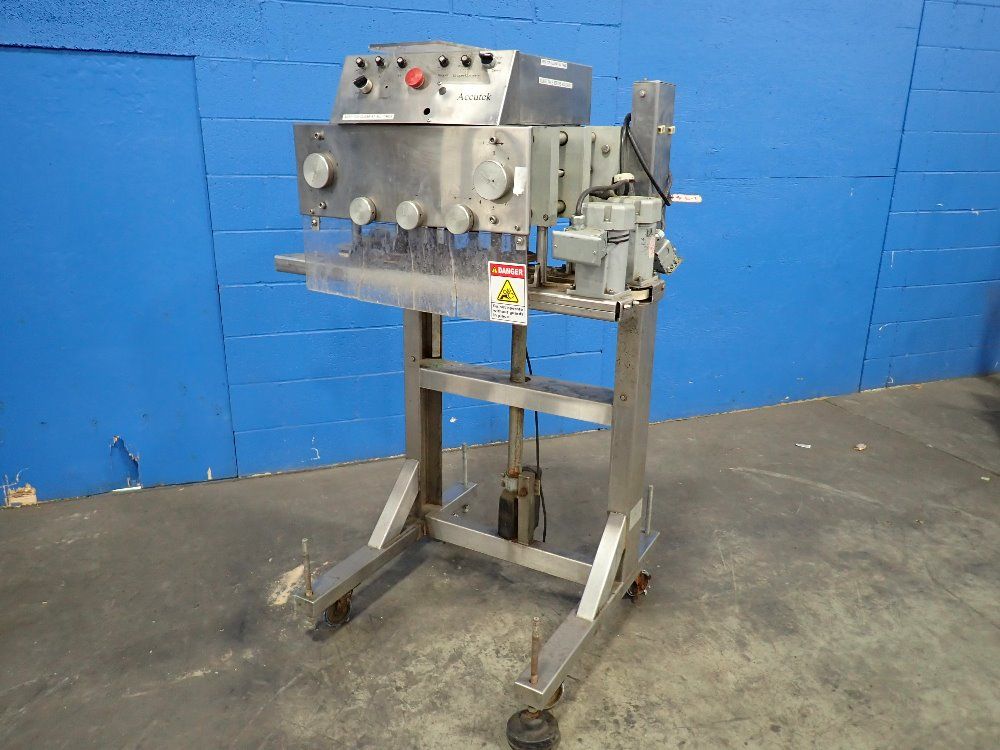 Accutek 2003 Accutek 6 Spindle Capper