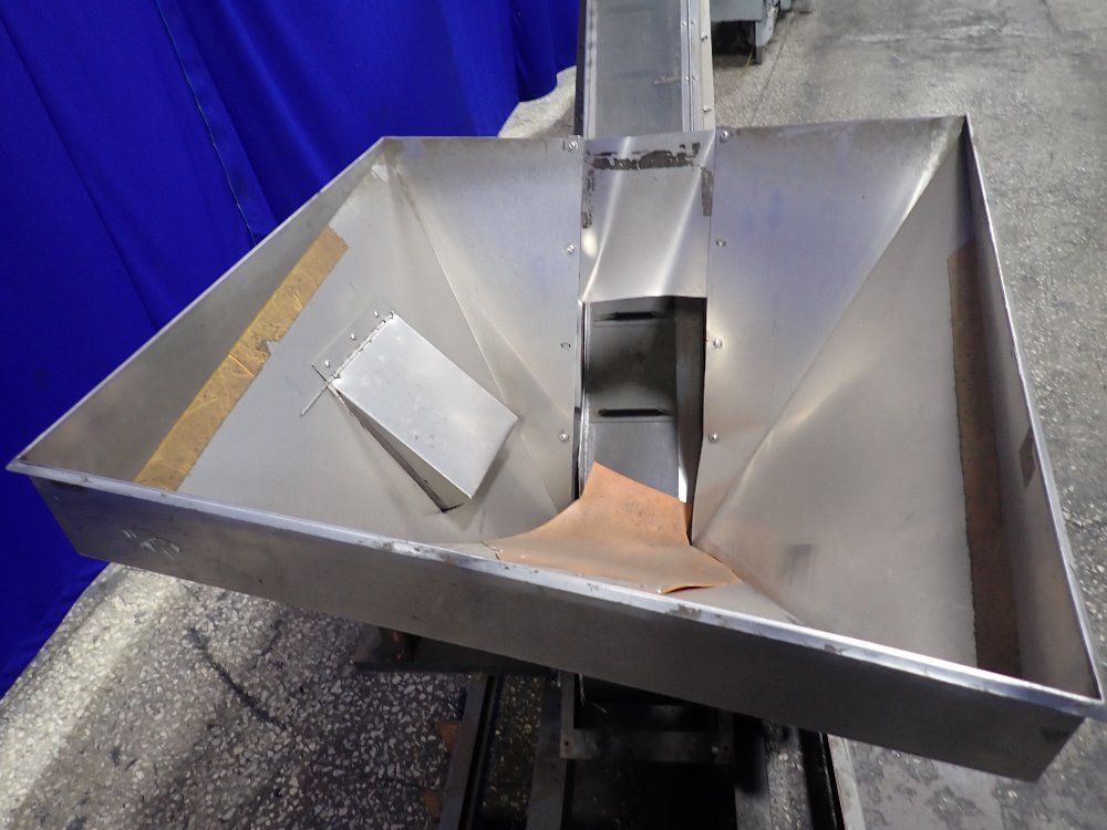 Pneumatic Scale Incline Belt Conveyor Hopper Stainless Steel