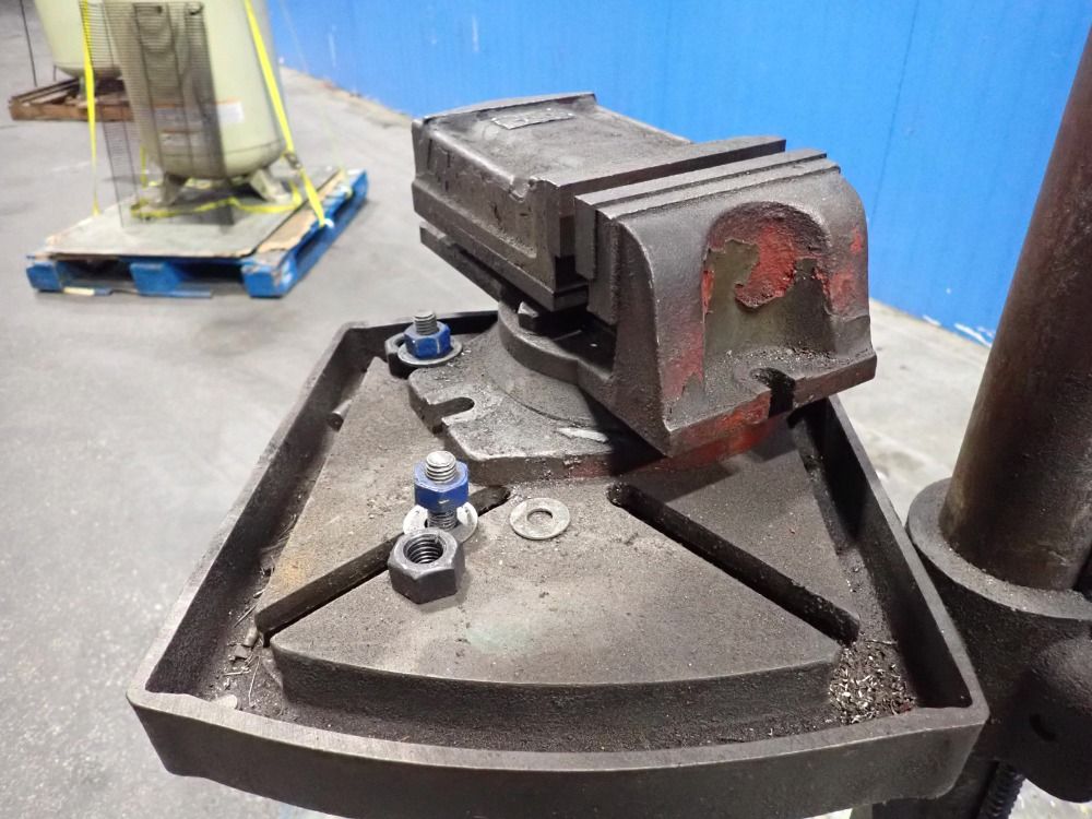 Dayton Drill Press W Vise