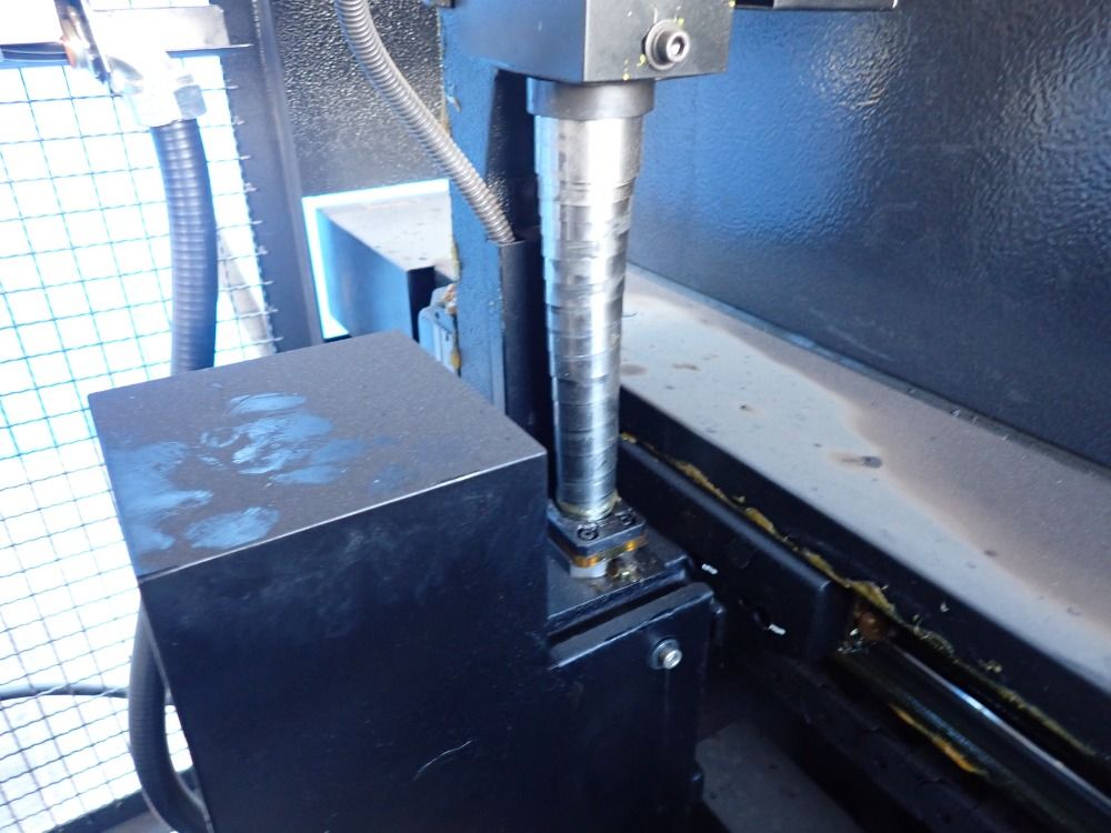 Amada 120"x100 Tons 2014 Amada Hds-1030ntr Cnc Press Brake - Hds-1030ntr