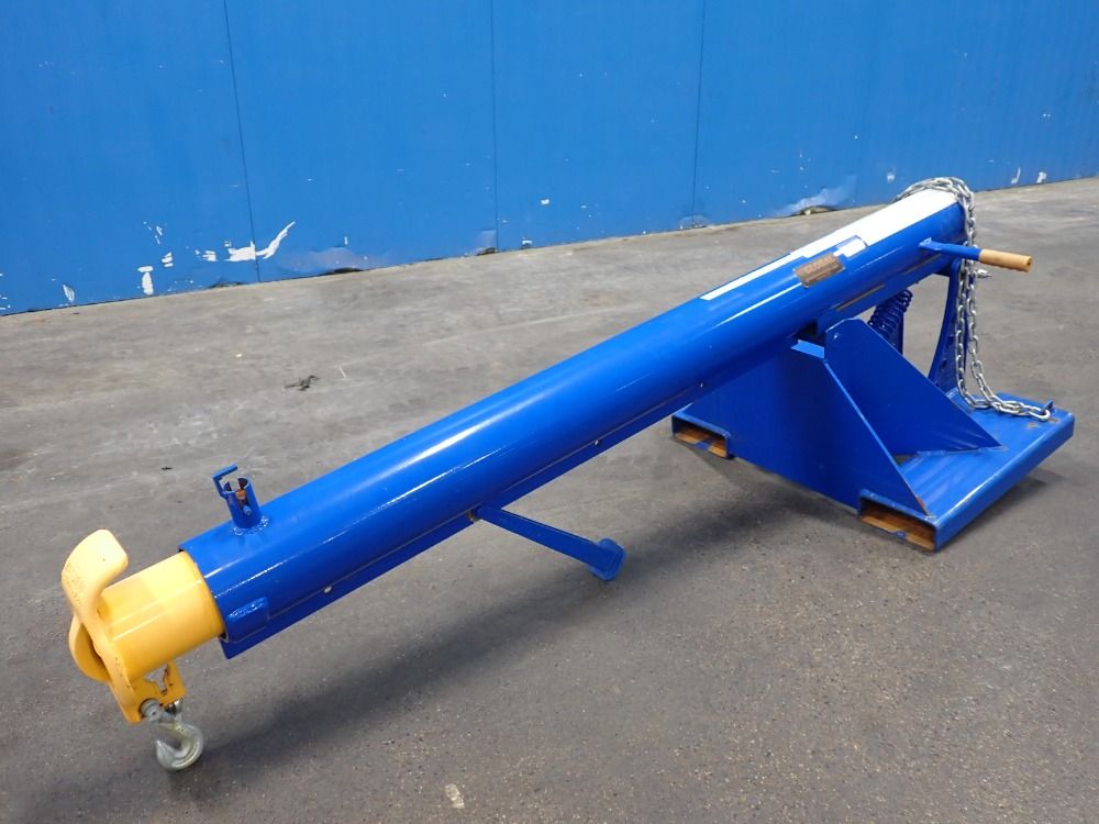 Vestil Jib Boom Forklift Attachment