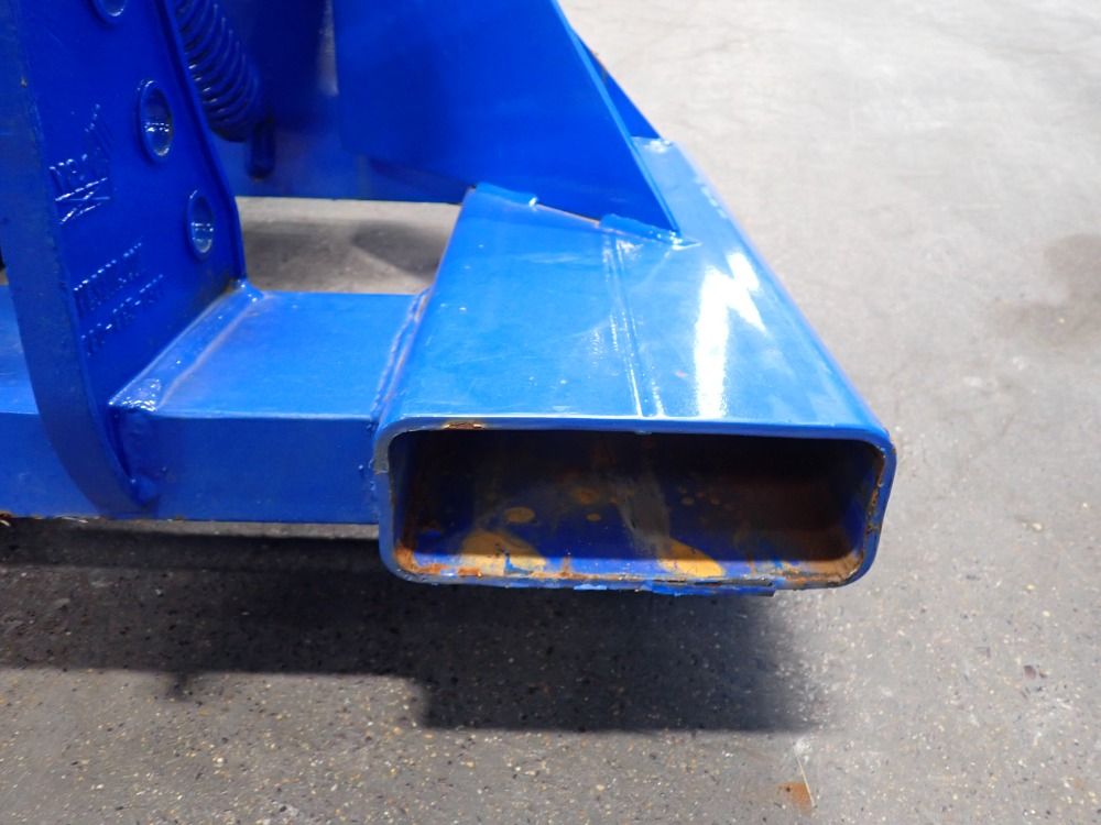 Vestil Jib Boom Forklift Attachment