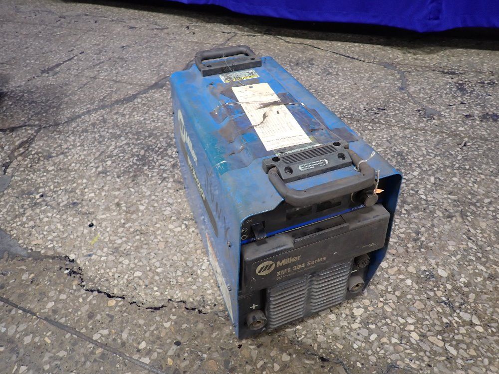 Miller Miller Xmt 304 Series Welder