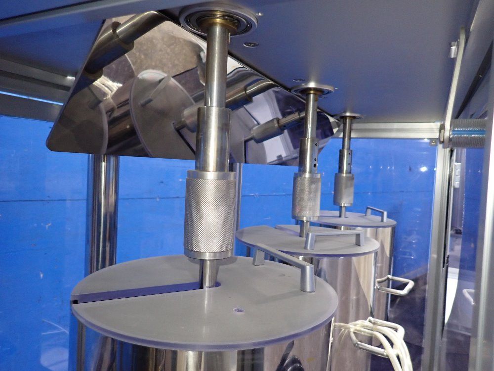 Woojung Tech Woojung Tech Injection Machine