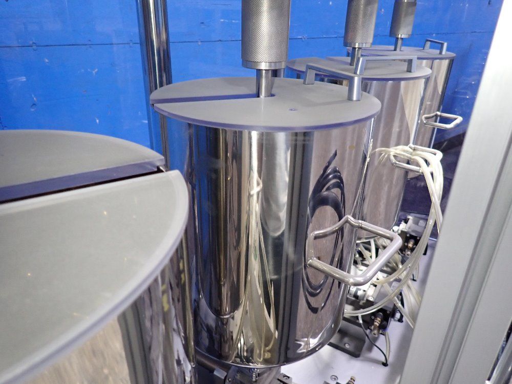 Woojung Tech Woojung Tech Injection Machine