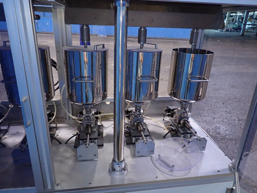 Woojung Tech Woojung Tech Injection Machine