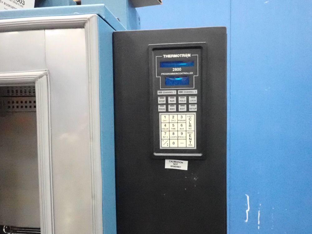 Thermotron Chamber