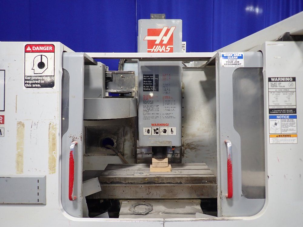 Haas 2004 Haas Vf2b Cnc Vmc