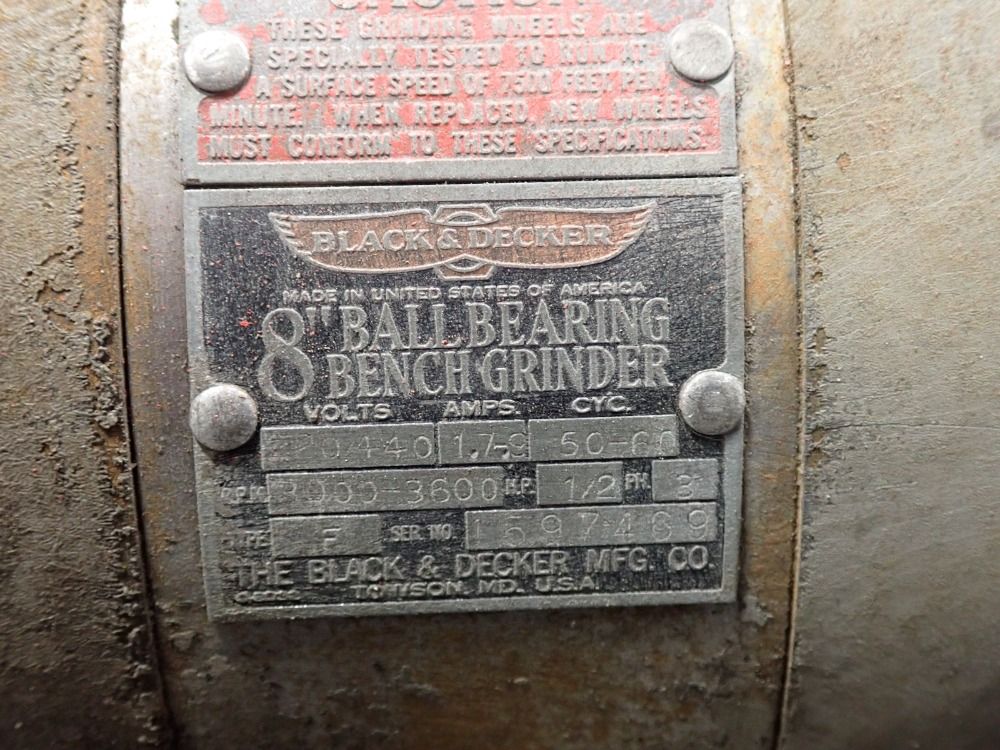 Black & Decker 8" Ball Bearing Bench Grinder - F