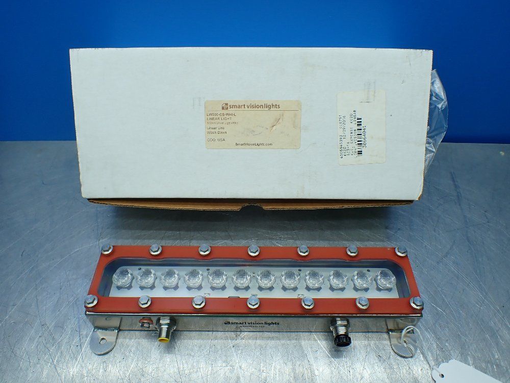 Smart Vision Lights 300mm Linear White Light. Wash Down. - Lw300-cs-whi-l