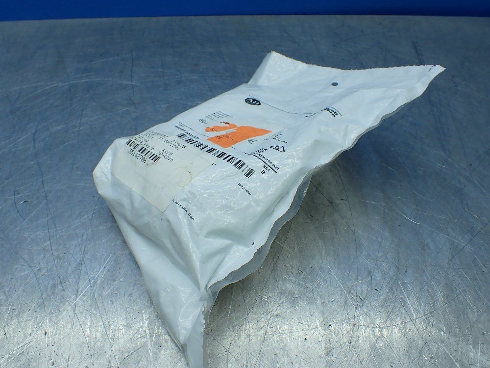 Allen-bradley Photoswitch Fiber Optic Infrared Sensor - 42grf-9000-qd