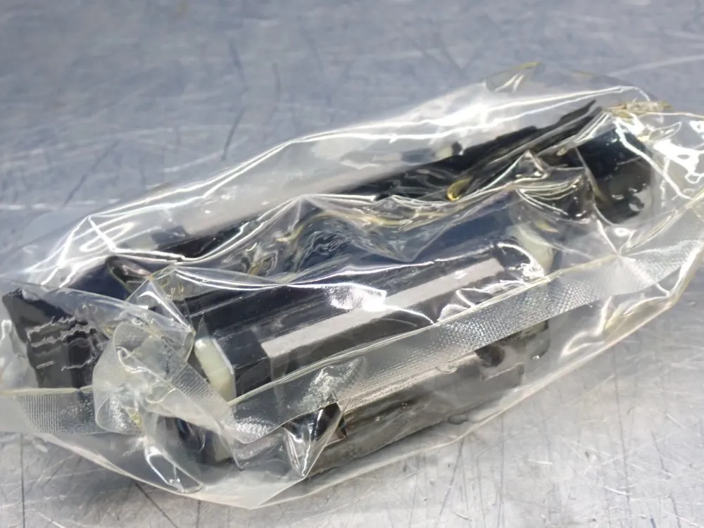 Nsk Load Capacity: 25600n Interchangeable Linear Bearing Guide Block - Nah25emz-k