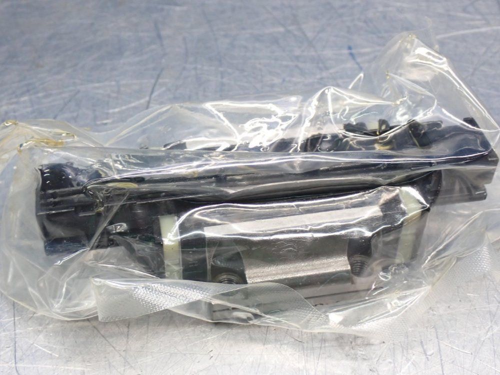 Nsk Load Capacity: 25600n Interchangeable Linear Bearing Guide Block - Nah25emz-k