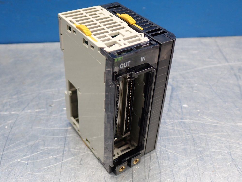 Omron Cj-series I/o Interface Unit - Cj1w-ii101