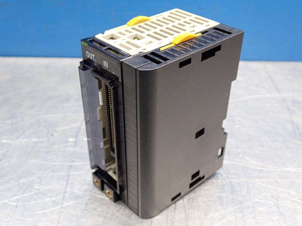 Omron Cj-series I/o Interface Unit - Cj1w-ii101