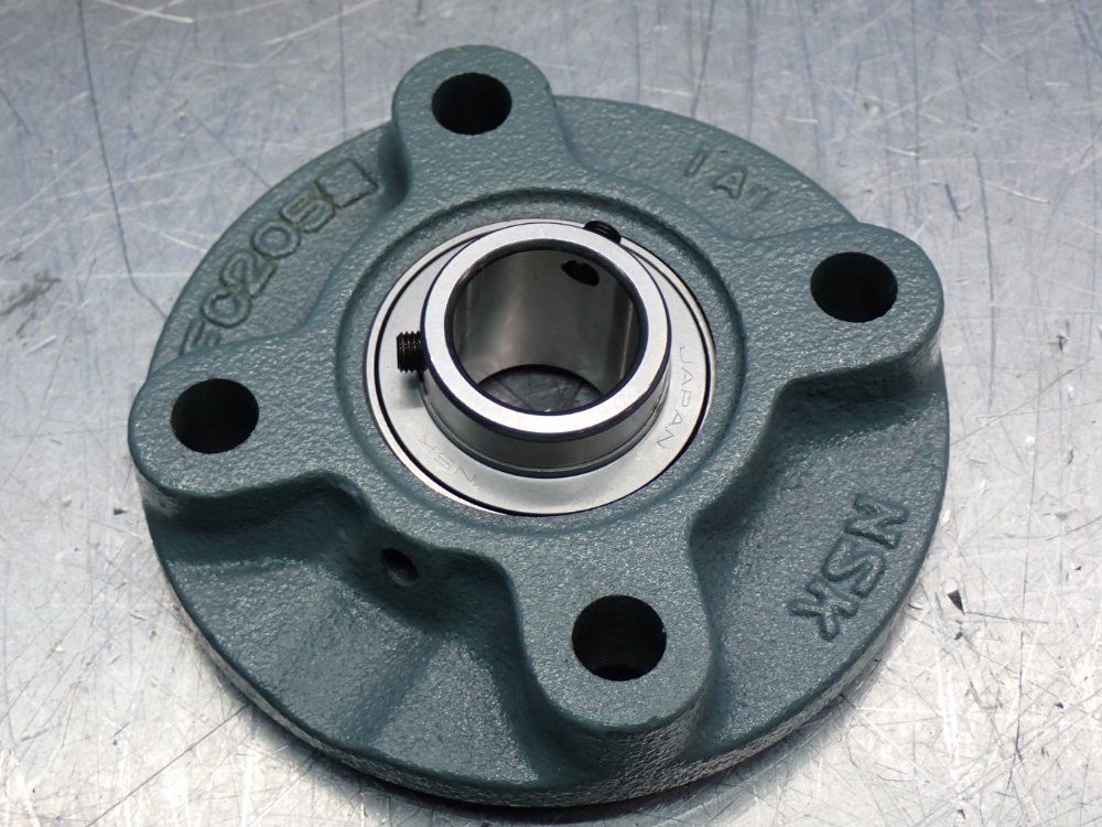 Nsk Round Flange Ball Bearing Unit - Ucfc205nav2s