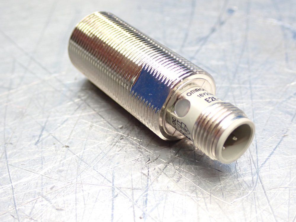 Omron Proximity Sensor - E2e-x7d1s-m1