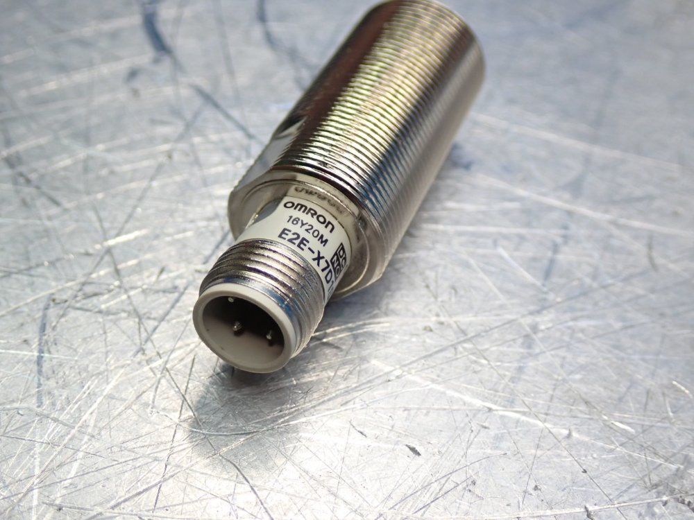 Omron Proximity Sensor - E2e-x7d1s-m1