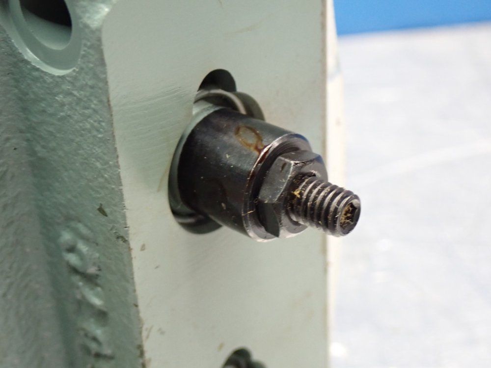 Yuken Kogyo Max Operating Pressure 3,050psi Flow Control Valve Unit - Fcg-02-30-n-30