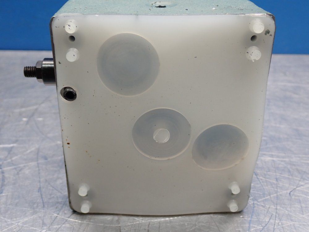 Yuken Kogyo Max Operating Pressure 3,050psi Flow Control Valve Unit - Fcg-02-30-n-30