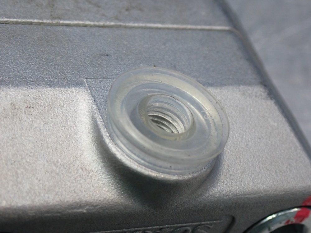 Sanyo Suntes Hydraulic Brake Clamper Unit - Pc-300y-01