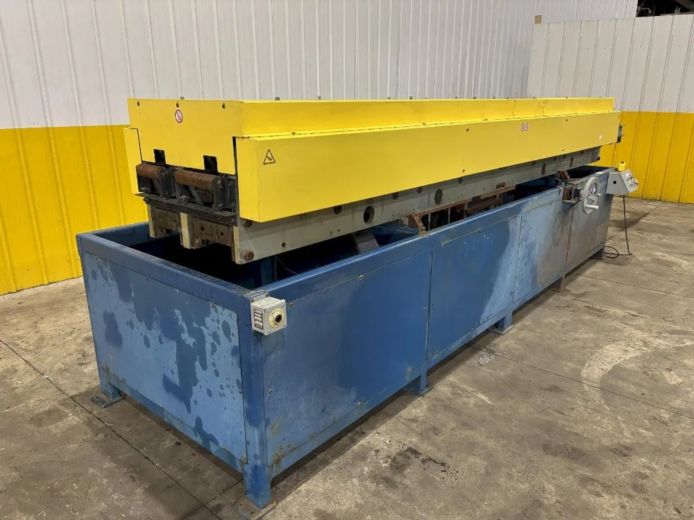 Lockformer Cl-820 Triple X Rollformer - Cl-820 Triple X