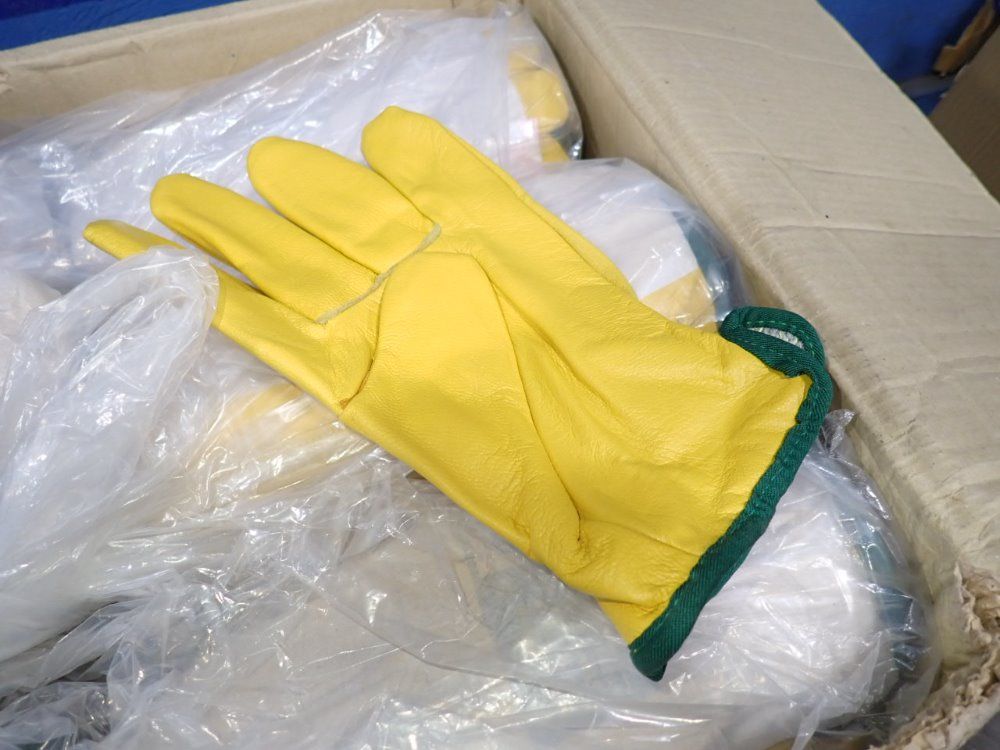 Tilsatec Gloves