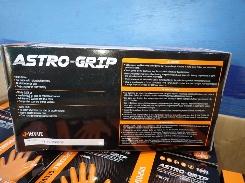 Invue Disposable Gloves