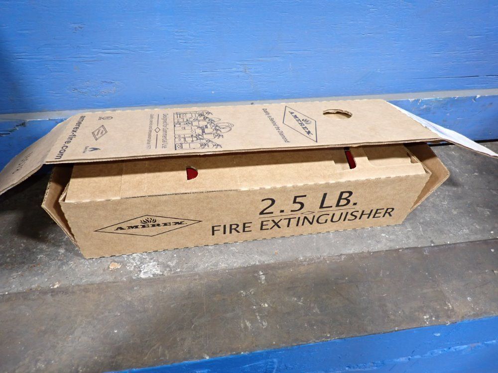 Amerex Fire Extinguisher - B410t