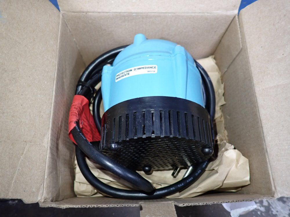 Little Giant Submersible Pump