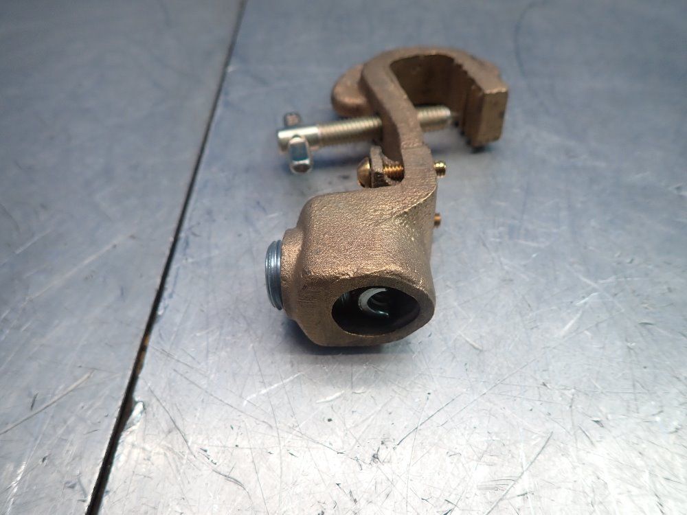 Thomas & Betts 1 Pc Static Ground Clamp Disconnect - 31216