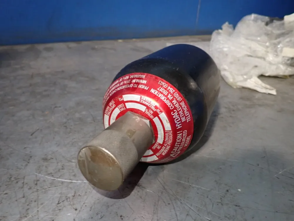 Hydac .25 Gal Accumulator - Sb330-1a1/l12s-2100