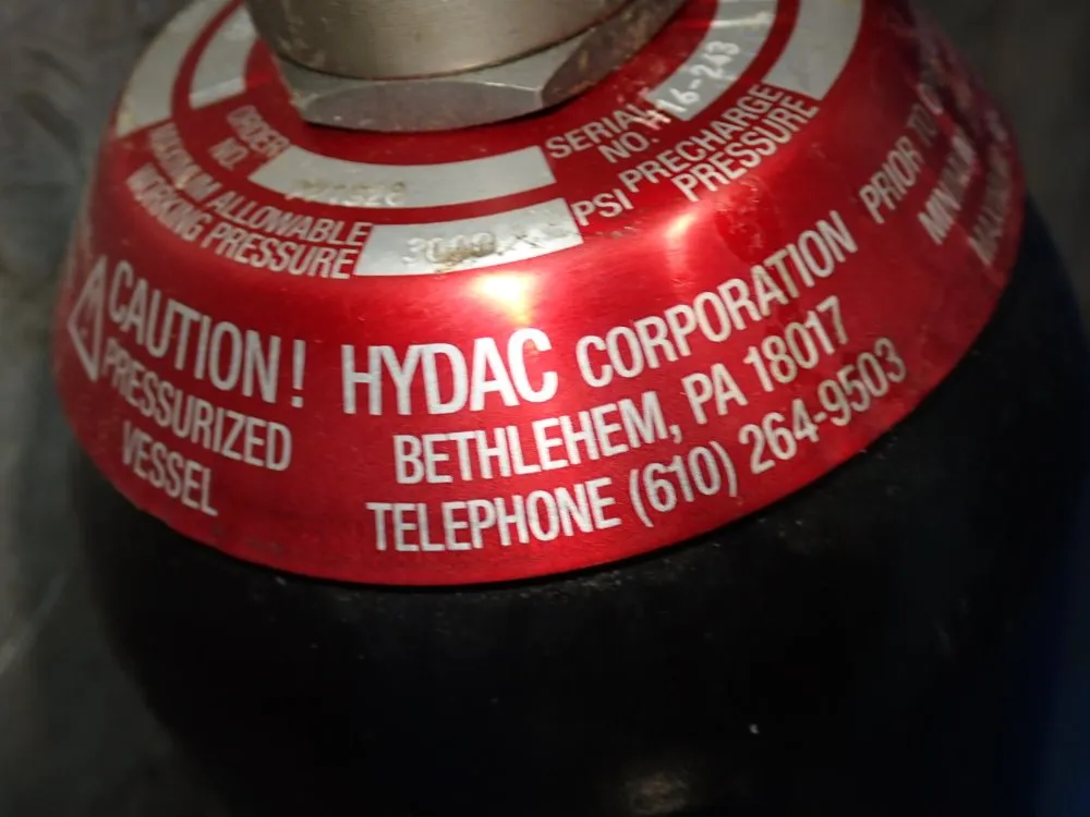 Hydac .25 Gal Accumulator - Sb330-1a1/l12s-2100