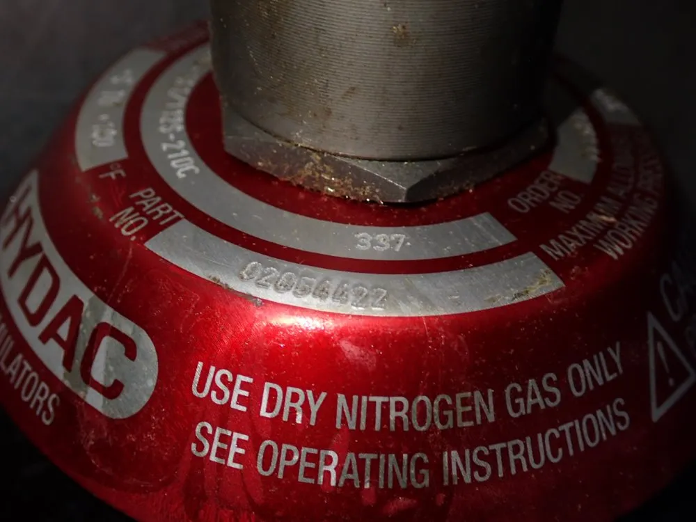 Hydac .25 Gal Accumulator - Sb330-1a1/l12s-2100