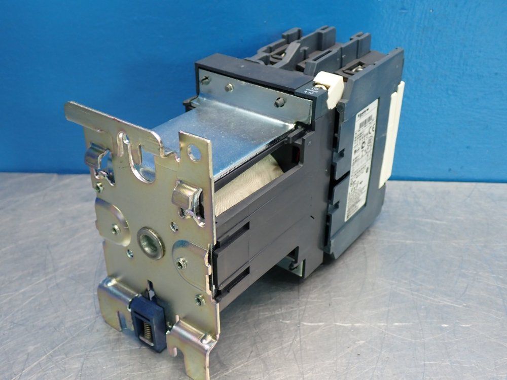 Schneider Electric Contactor Unit - Lc1d80
