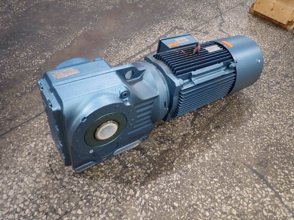 Sew Eurodrive 25 Hp Gear Drive - Ka97tdv180m4bm30hr