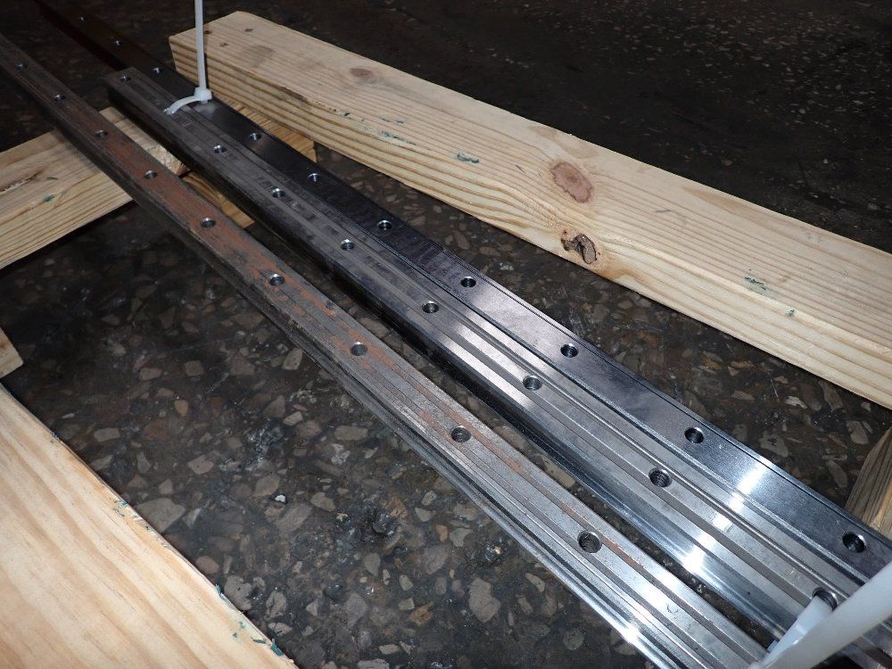  Linear Guide Rails