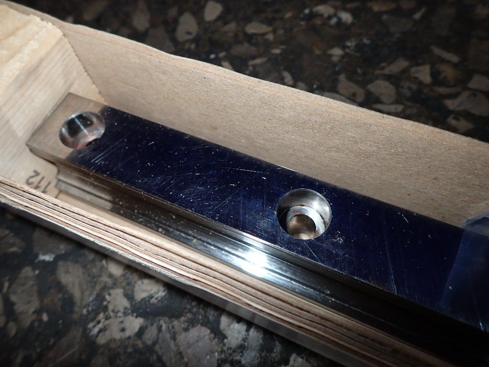  Linear Guide Rail
