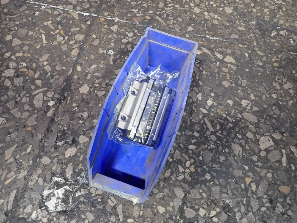 LINEAR BEARING CARTRIDGE