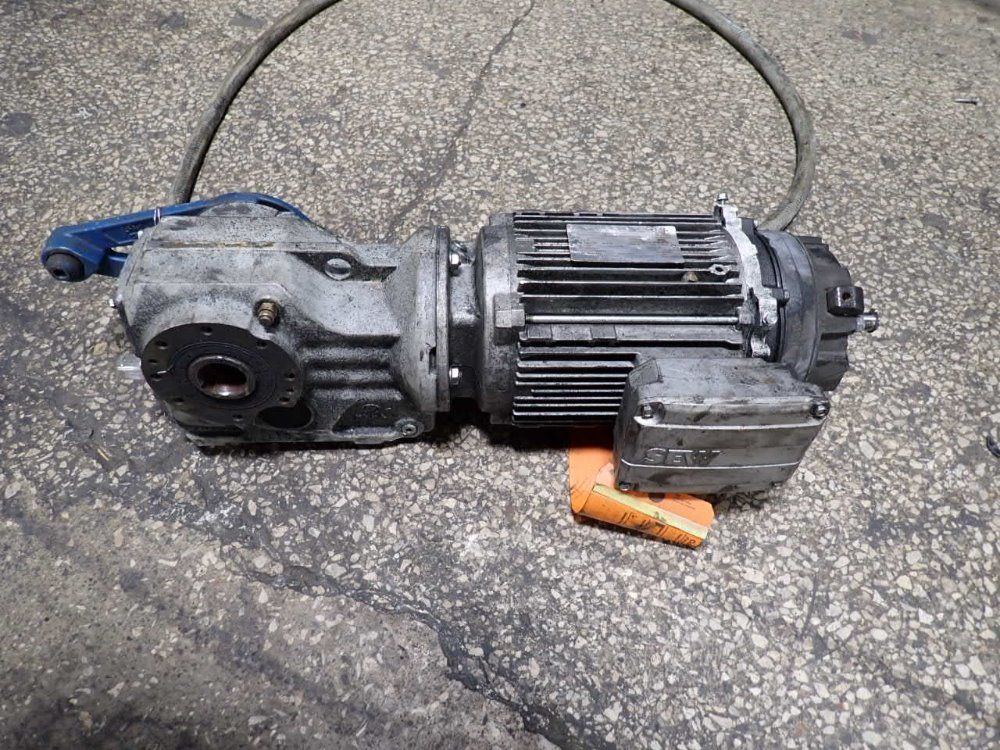 Sew Eurodrive 2 Hp Gear Drive - Ka47/tdrn90l4be5hr