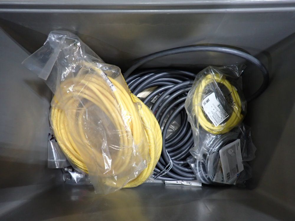  Cables