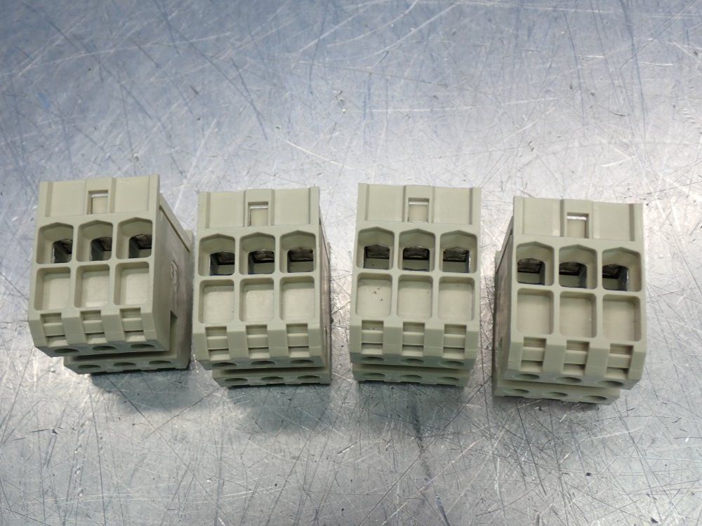 Siemens Terminal Block - 8wa1304