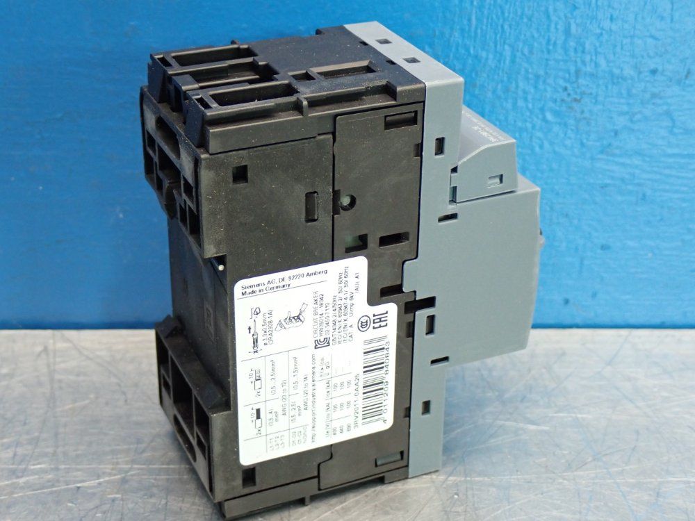 Siemens Motor Protection Circuit Breaker - 3rv2011-0aa25