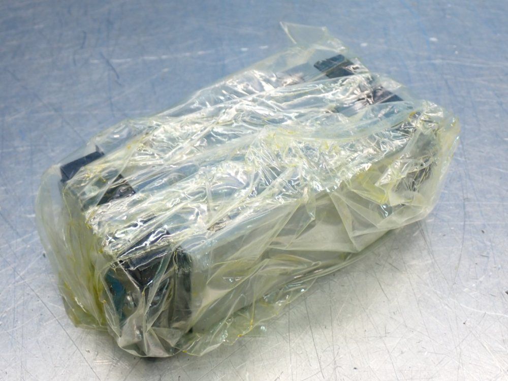 Rexroth Linear Guide Rail Runner Block Unit - R182432116